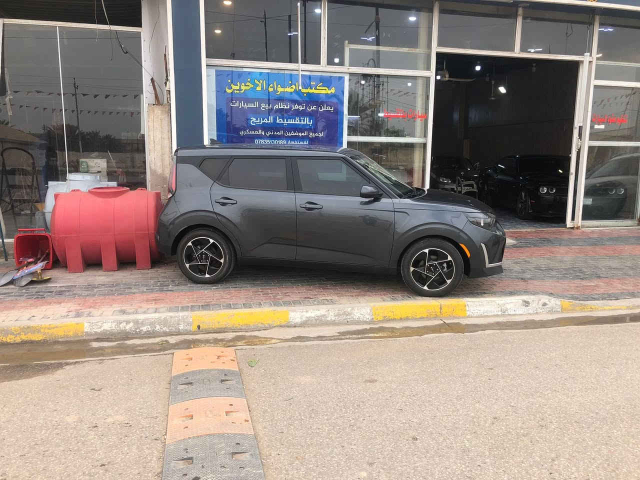 السلام عليكم للبيع كيا صول موديل 2024 بدون صبغ وبدون تبديل بيه بارد بخشم البنيد بس
السيارة فول مواصفات واحد على واحد 
فتحة شاشه بصمة كامرة حساسات رادارات تشغيل عن بعد مري شفط تدفئة تبريد كشنات وستيرن وبيه هواي مواصفات بعد بدون لوحات السعر 162 وبيه مجال مكاني كربلاء طويريج حي ابو جوعانة 
***********
