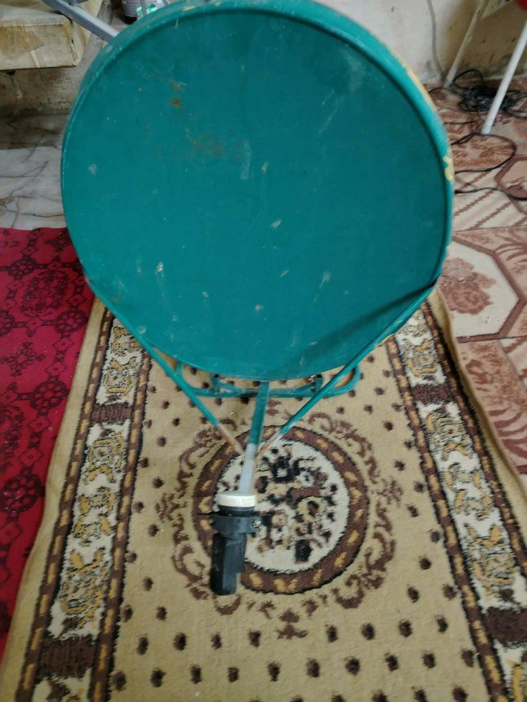 حاسبه لابتوب ب٧٥ شغاله وستلايت وصحن شغال ب١٠الاف وشاشه شغاله مالت أحاسبه ب١٥ الف


**إذا كنت صاحب هذا الإعلان وتريد حذفه لأي سبب، رجاءا أرسل رسالة إلى الدعم الفني**