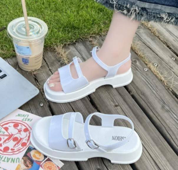 ٣ الف قطعتين ب ٥ الف 
مجمع الساعة .الطابق الثاني 
كوت الخاجيه بدايه شارع ٤٠ 
جوار مخبز سيد علي
***********
