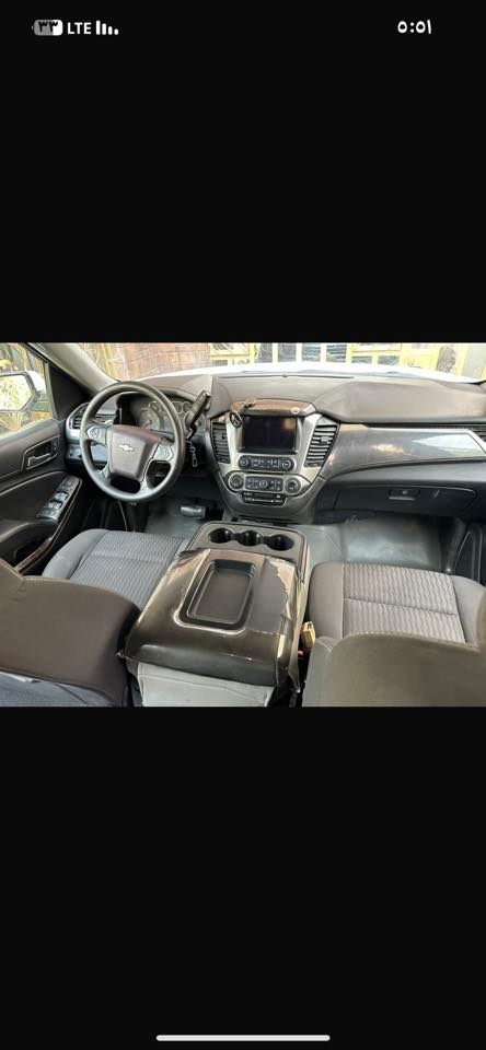 السلام عليكم. شوفر سوبربان 2020 رقم اربيل للبيع او مراوس 22 وفوك   السيارة يرادلهة تعمير لغرض الجمالية فقط  كير مكينة كفالة تحويل ثاني يوم للاستفسار *********** السعر 250ورقة وبيهة مجال  دفترين وخمسين ورقة
