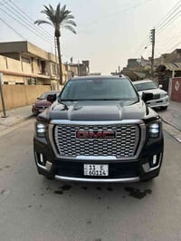 جمسي دنالي 2023 ماشية 19 الف كيلوا مكفولة من كلشي باسمي تحويل ثاني يوم...