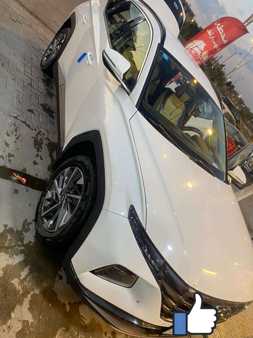 توسان 2022
بيها ملاحظات بسيطة
تبديل الدهن كله بالشركة والدفتر موجود يمهم
السياره ماشيه 75 وقابل للزياده
السعر المطلوب 204 وبي مجال قليل 
***********
ما موجود ع الفيس اتصال واتساب او رصيد
