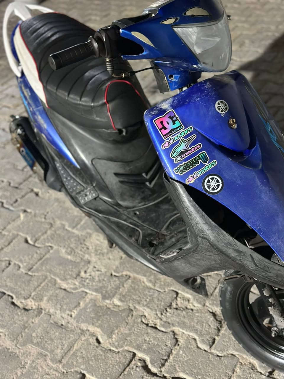 سلام عليكم 
ماكس للبيع نكره بكل وكت وناعمه وحلو شوفت عينك دراجه رايدها ب ٥٠٠ وبيها مجال مكاني بغداد يم جامع نداء ***********
