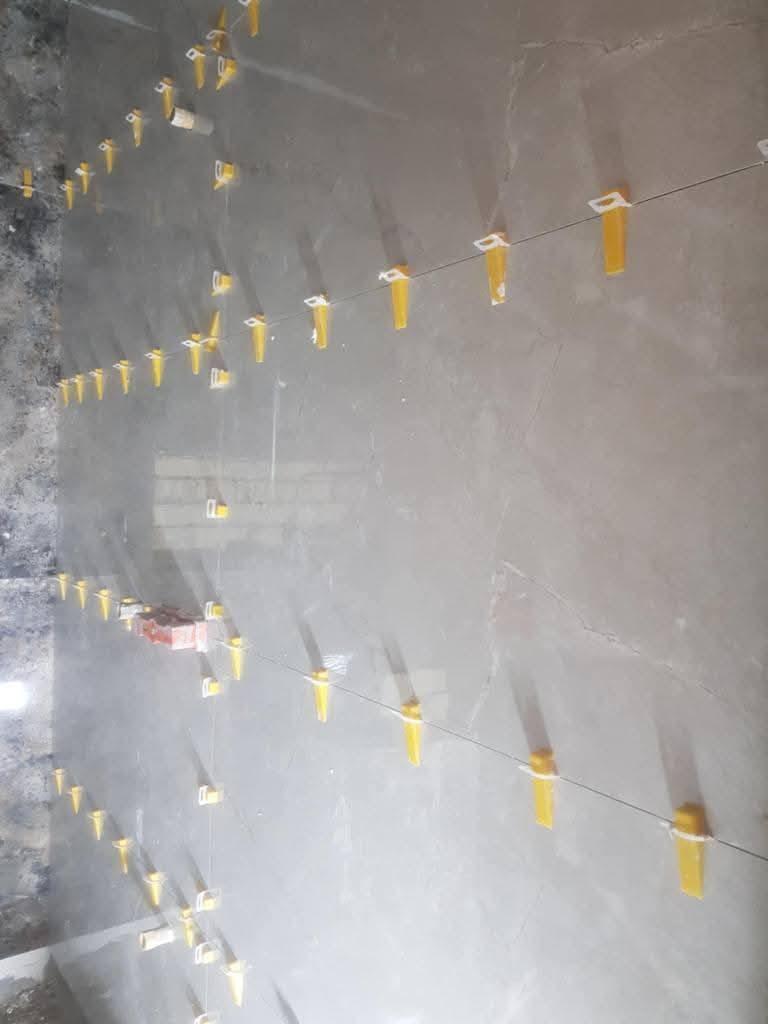 كادر سراميك وبورسلين عراقي مصري استلام مهندس سرعة ودقه في العمل نشتغل المساحات الاهلي فقط
***********
