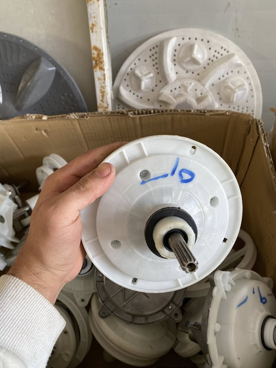 #جملة #مفرد🚨🚨🚨
يتوفر جميع انواع الگيربوكس للغسالات الصينية والكورية واليابانية ذات الحوضين وباسعار تنافسية 
العنوان :كربلاء - الابراهيمية -قرب محطة وقود انوار كربلاء 
للاستفسار: ***********
