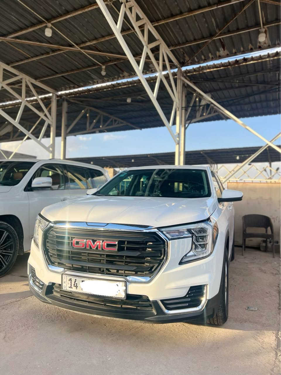 السلام عليكم
جمسي تيران 2024 وارد امريكي
سياره كفاله عامه داخله تقرير تعمل وتسير
ماناقصه ربع دينار رقم بصره جديد ا2
تخم تاير حداده جاهزه من كلشي
مواصفات SLE
كامره خلفيه
شاشه ابل كار بلي
اندرويد
اوتو ستوب
كير بيانو
لايت زنون
5 بصمات بالابواب
باقي مواصفات معروفه
السعر 190 بيها مجال
العنوان البصره القبله معارض القبله معرض الجزيره
*********** البصرة, العراق
