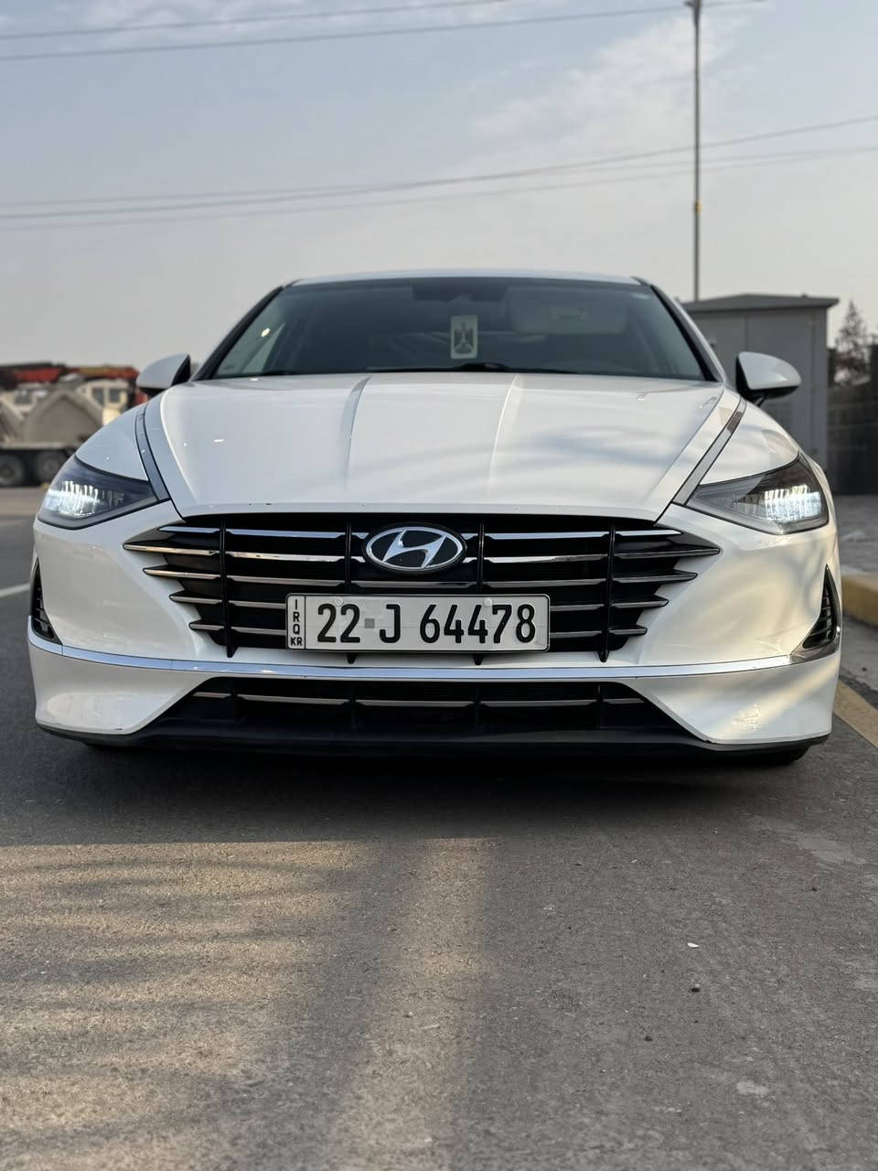 هونداي سوناتا وارد امريكي
‎الفئة:SEL. 

‎المديل ٢٠٢٠. 

‎رقم اربيل جديد 

‎السعر ١٦٥ورقة  

‎ ايرباك ابلادي ماطاك السيارة مكفوله فقط حادث امريكا . 

———————————————————

1-حجم المحرك 4 سلندر 2500 . 

عداد المسافه٦٤كيلومتر الف . 

زينون عالي ناصي آصل. . 

8-تحديد مسار. 

هندبريك بصمة كهربائي 

 
قياده ذاتيه 

- كير بيانو دكم
مكان كربلاء الاستفسار ***********

