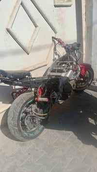 f4i للبيع موديل 2004  تفصيخ ابيع عقل سكيورتي شغال ضفيره تايرات صدر اما...