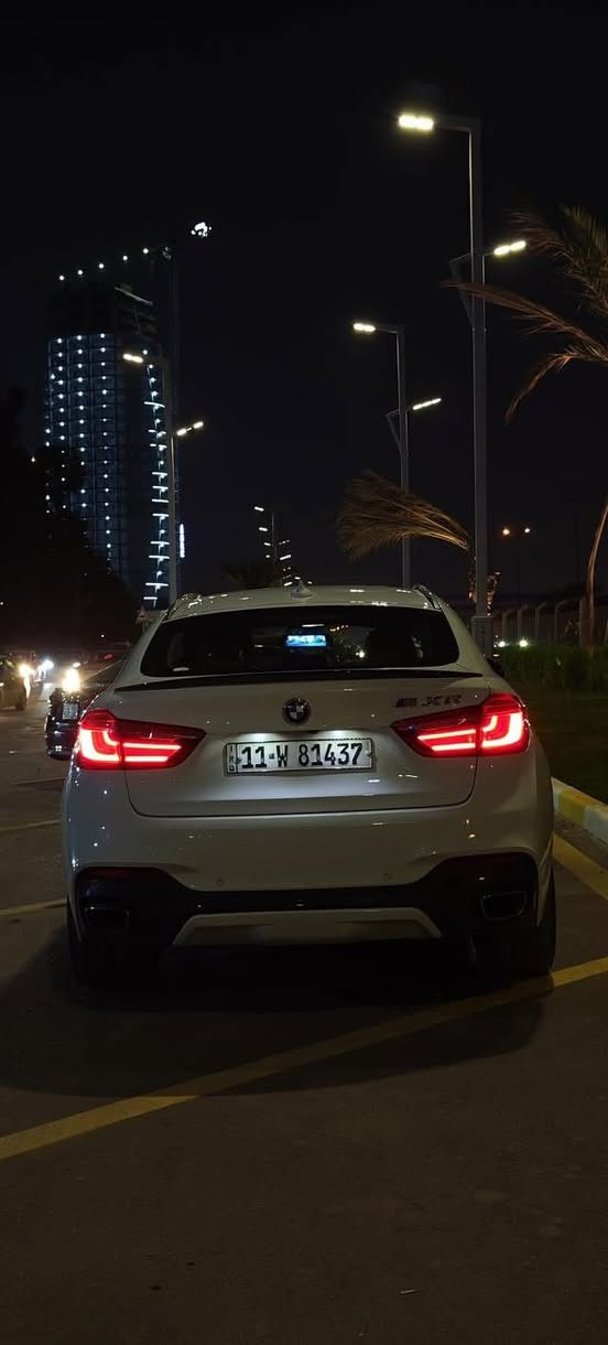 السلام عليكم بيع
السعر 310$ 

BMW X6 2018 سياره خليجيه 

ماشيه82 الف السونار مرفق بالصور

مواصفات 

اربع ابواب شفط

داتا شو 

صندوك كهرباىي 

سماعات هارمنكاردن 

ام بكج بلاد من شركه 

لايت تفاعلي

داخل ماروني

كاميرات 360 

حساسات تفاعليه ويه الازدحامات مع الكاميرات 

شاشات خلفيه

دخول ذكي اربع ابواب فتح وقفل

سياره فحص يم الوكاله صدر جديد 

تايرات جديده

نصبتها كلش حلوه التايرات الخلفيه حجم 315

سياره وكاله مملعوب بيها طلع 320 حصان

بيها باب الخلفي مبدل نفس اللون  

كير مكينه مكفوله 

مكان السياره بغداد الغزاليه *********** واتس اب
