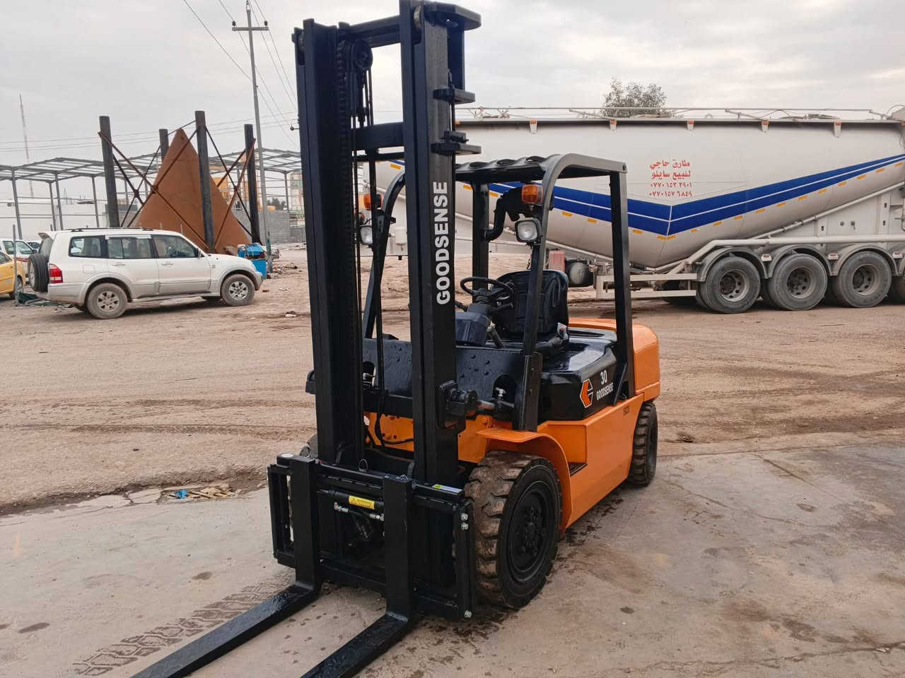 للبيع رافعه شوكيه محرك ازوزه 3طن 3حركات شغاله كبر اشغل أوراق كاتي منفيس
السعر 90
***********
