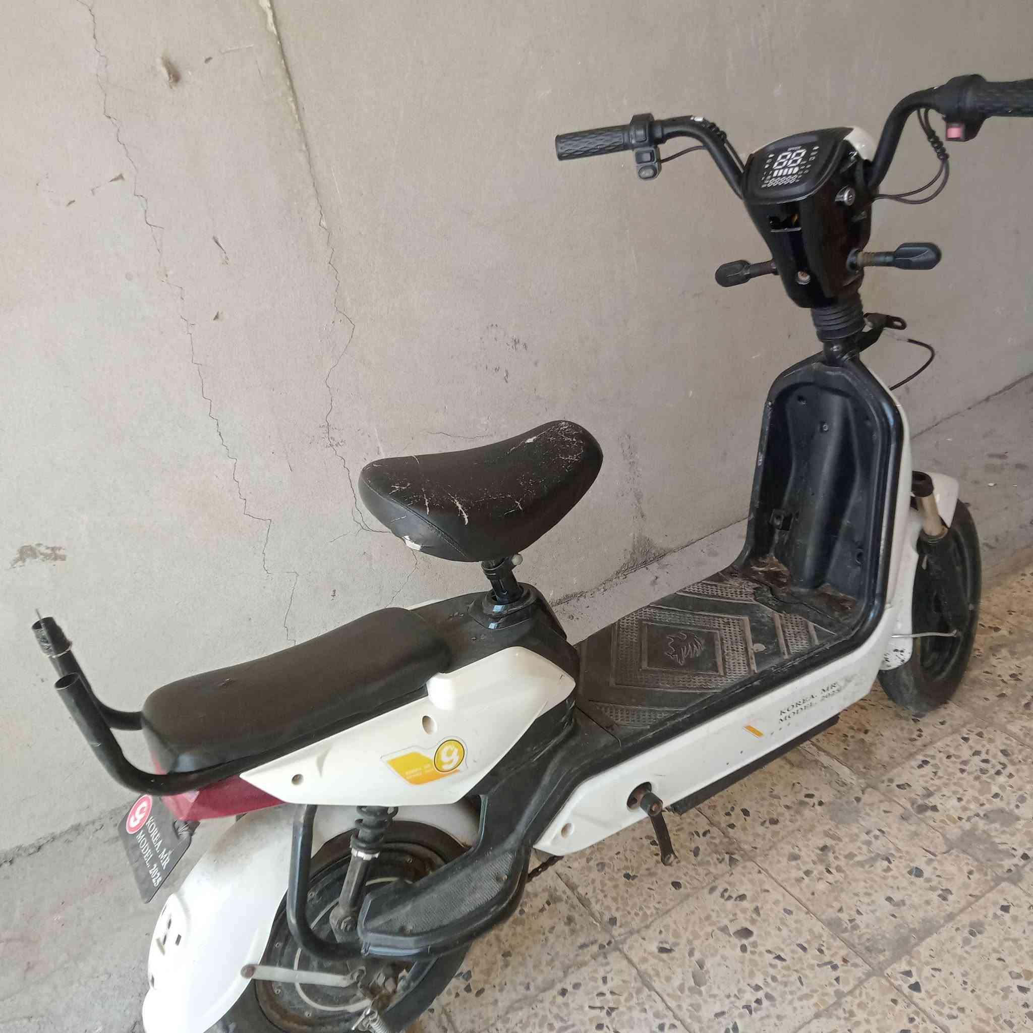 السلامو عليكم ماطور شحن للبيع كلشي ما بي السعر100او80


**إذا كنت صاحب هذا الإعلان وتريد حذفه لأي سبب، رجاءا أرسل رسالة إلى الدعم الفني**