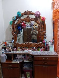 غرفة نوم • خشب عراقي