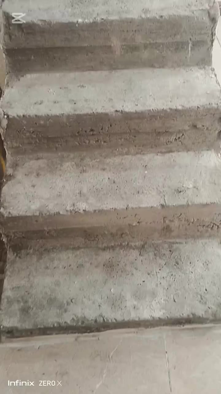 سلام عليكم خلفه سيراميك وكاشي وبورسلين ومرمر ودرج وكادر ترميم كافت انواع الترميم شغل درجه اوله بغداد ***********
