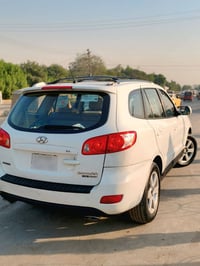 🟢سنتافيا 2009 وارد خليجي  🔴  7راكب   🔴تبريد 3 قطع  🔴6سلندر 2700  🔴4WD ...