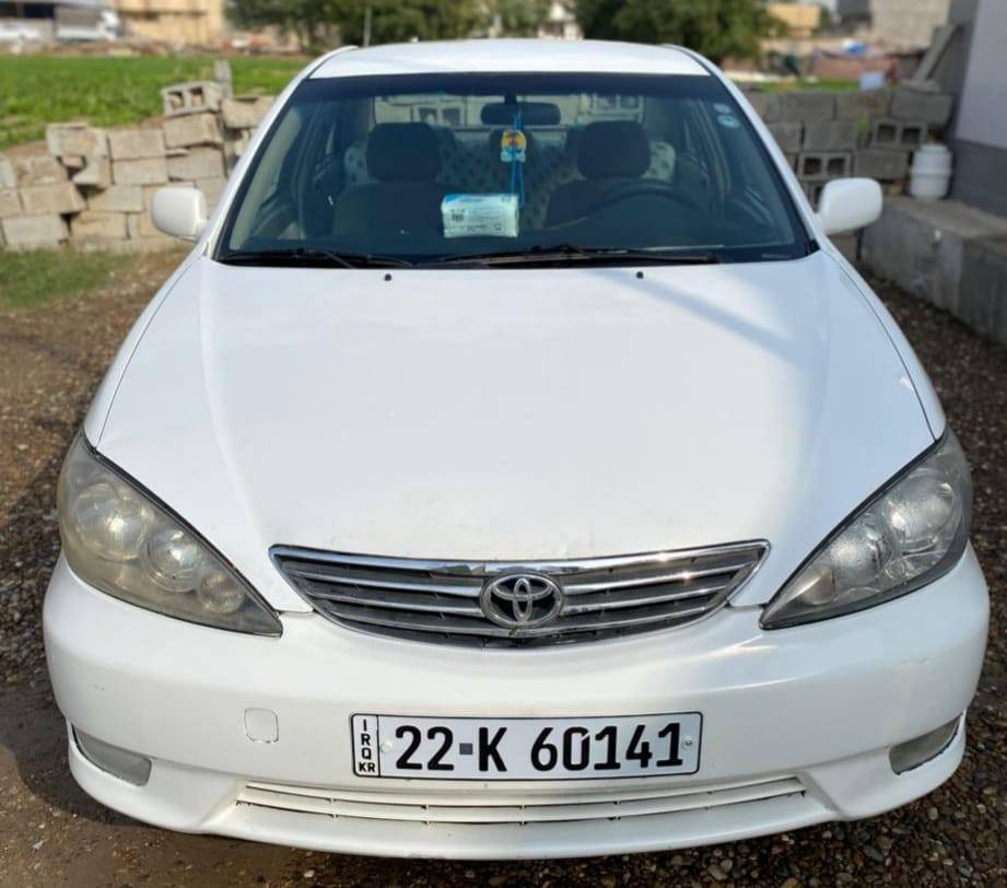 السلام عليكم كامري ٢٠٠٦للبيع لون ابيض رقم اربيل انكليزي للاتصال  *********** سعر ١١٥ وبيه مجال
