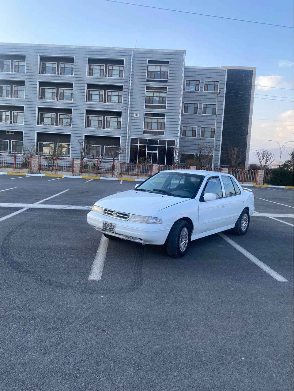 كيا سيفيا علوجه موديل ١٩٩٤گيرو مكين به شرت  سياره ك زور خاوين  نه موو سه نه براوه  مالي دوسته شوين رانيه رانية, السليمانية


**إذا كنت صاحب هذا الإعلان وتريد حذفه لأي سبب، رجاءا أرسل رسالة إلى الدعم الفني**