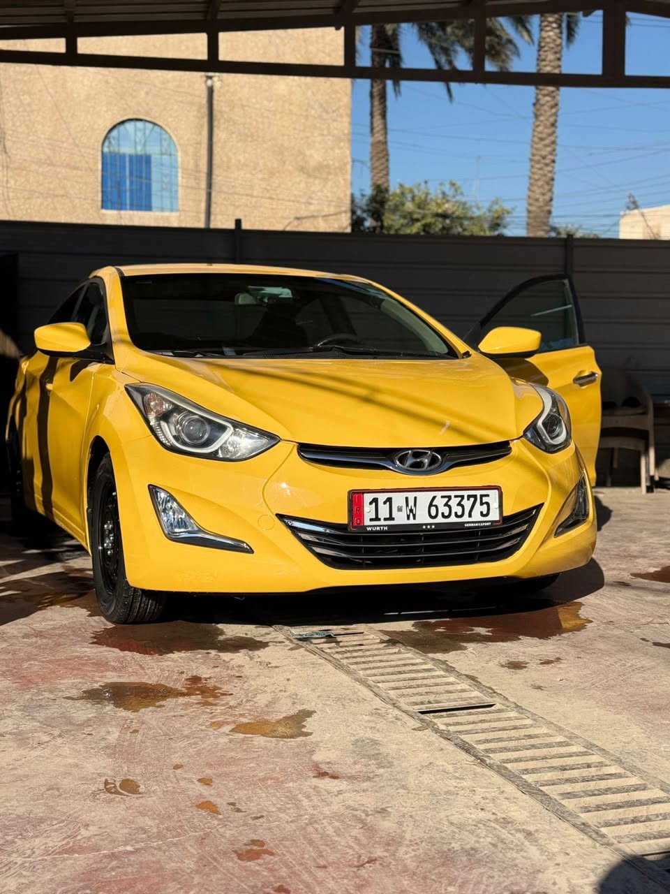 السلام عليكم
النترا 2014 وارد امريكي 
فول مواصفات عده الفتحه
تدفئه كشنات
فول تحكم ستيرن
كروز سرعه 
تحديد مسار 
ايكو تقليل صرف
شاشه وكامرت بلادي
حساسات خلفيه 
حاكيه اتصال هاتف 
السياره جديده وممشتغله تكسي 
ماشيه 133 الف
حادث امريكا فقط ربع الحوض الخلفي لاجاملغات ولا صندوك ولا بدنه
مصبوغه صارلهه اسبوع صفاح موس
تخم تاير + تخم ويل قبل يومين جدد
صدر امامي وخلفي قبل شهر جديد 
منضومه تبريد جديده 
راديترات مال كصه جدد 
حاضن ومروحه مال كصه
السياره مابيها نقص برغي 
السعر 110 وبيها مجال 
مكاني بغداد حي العامل 
***********
