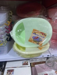 حافظات بلاستك مختلفة الحجام مراسلة على الرقم ٠٧٨١٧٨٣٤٣٧٩