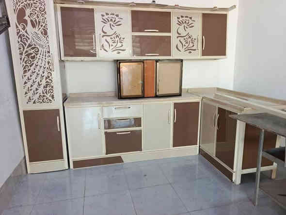 ‎كونتر البيع مستعمل حيل نضيف مواد سراي مرمر كرنيت 4امتار 600مجال ***********‎ كركوك
