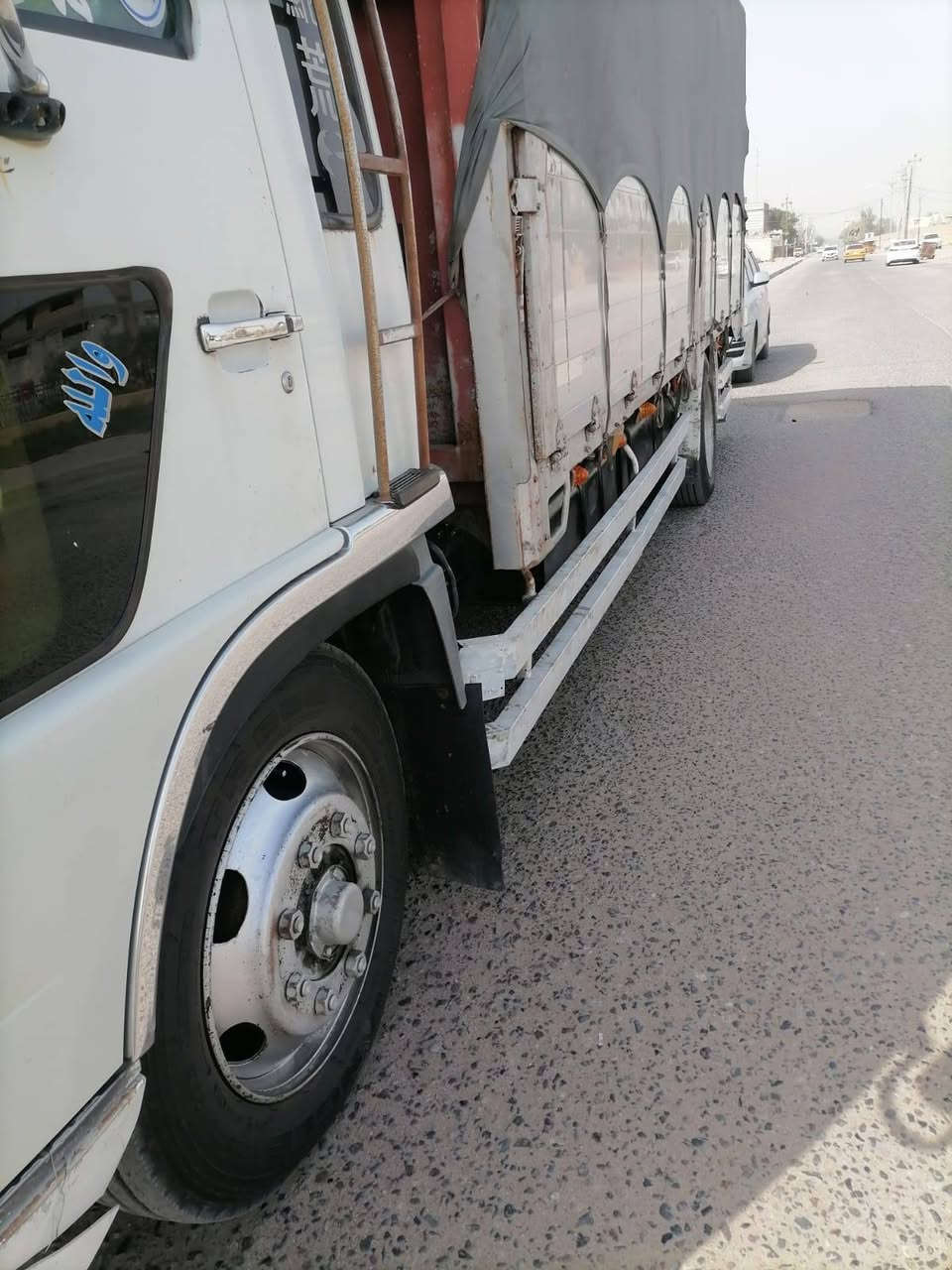 سلام عليكم
هاف لوري سوبر 80 فحل 8براقي رقم ميسان رقم مميز 

للاسفسار ***********
