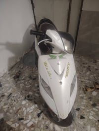 شباب دراجه ثعلب للبيع دراجه شغاله سلف هندر كهربائيات كل شغالات طاكه فش...