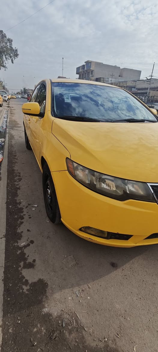 السلام عليكم كيا فورتي 2013 نص فول رقم بغداد باسمي محرك 2000 بيها منظومه غاز محرك وكير خير من الله الصدر نص عمر ضربتها بل بدنه الخلفية يعني ما واصله لا حوض ولا جاملغات السعر 95 مكاني بغداد مدينه الصدر الرقم ***********
