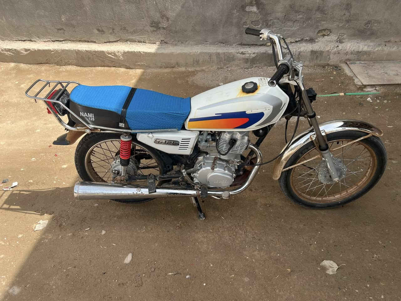 دراجة للبيع أدوات ما مفتوحة 475 راسلني خاص وبيها مجال بالبصرة قضاء المدينة هذا رقمي ***********
