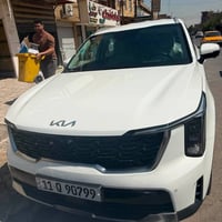 كيا سورنتو 2025 ضمان الدولي ماشية 10 الف  محرك 3500 V6  كشن جلد اصلي  ...