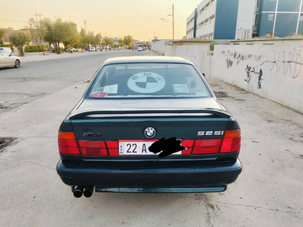بسم الله الرحمان الرحيم سيارا BMW موديل 1992 محرك 525 بلادي مواصفات ويل ايم بدون ضربه صبغ جماليه سنوي 2030 هزه رقم دولي دفتر بنزين موجود قفل مركزي داخل كرمي كير اتومتيك كير محرك صدر تايرات كهربائية تبريد ثلج بدون عيب. كوبون بنزين موجود.  عنوان كركوك مقابل عرفه ***********.   ***********.    سعر. 68.
