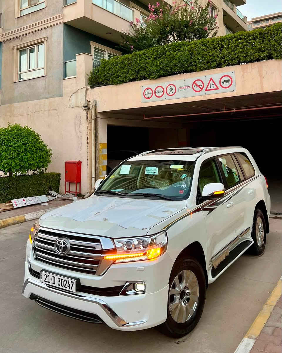 toyota land crusir_2018_  وايت ديشن
🧿سیارە بل کارتون ماشااللە🧿
اللَّهُمَّ صَلِّ عَلَى مُحَمَّدٍ وَعَلَى آل مُحَمَّدٍ

🔷 ملاحظه سياره ماشاالله نفص ماكو زيرو
🔷لاند كروزر (٢٠١٨) وايت ديشن 
🔷سياره حتا سبير ما نزل 
🔷سياره (وايت ديشن درجه اولا )
🔷ماشيه 67000 الف كيلو سياره تجديد اولا مره، شرط فحس شریکە

🔷تويتا لاندكروز موديل (٢٠١٨) وايت ديشن
🔷سياره مواصفات (GXR)وايت ديشن اصلي
🔷 (٦)سلندر __ حجم محرك (٤٠٠٠)     
🔷ماشيه (67) الف كيلو شرط شرط 
🔷سياره مكفول كفاله عامه _ بدون صبغ
بدون بارد بدون مفتوح حيل نظيف جديد

🔷سياره گير محرك بشرت مامفتوح كل بشرت
🔷داخل دیزاینو 
🔷4 اطارات و ويل جديد شريكه شرط
🔷سياره داخل بيجي كوشنات جلد 
🔷كامل غه راض مال شريكه موجود حتا عرضيا مامفتوح لوك لوك 

🔷مواصفات سياره 
(بصمه .. الانزلاق .. كشن جلد  .. ثلاجه ..  زينون .. هواء مزدوج .. نيظام ايكو ..
حساسيه الديك الموخره مرايات .. فتحه ..
تشغيل عن بعد ..  باب بصمه )

🔷سنويه هزه كل جديد مباشر حول
سنويه حتا ٢٠٣١ جديد مباشر حول

🔷• نظافه ١٠٠٪ كامل سيرڤس بدون نقص 

🔷مكان سليمانيه
🔷سعر (٤٧٣$)
🔷رقم . ***********
