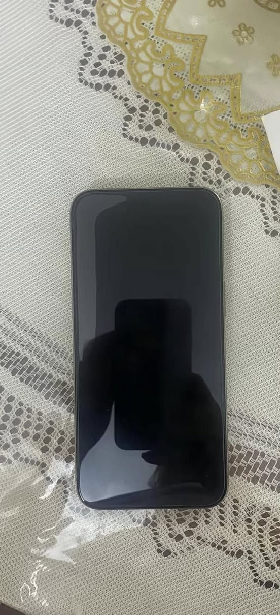 ايفون 15 برو ماكس 
بطاريه 88 
كامراته وگفات تصليحهن بل وكاله 170 
الجهاز مامفتوح

‭0784 289 4275‬
