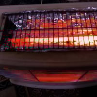 بێ کێشەیە بەس یەک شەمعەی سەرەوە کارناکات و چاک دەکرێ 15 هەزار 07705070...