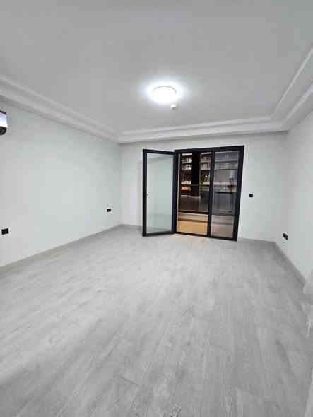 #اللايجار
#فارغ

     #الموقـع_اربيــل
 مجمــع #رامي تاور

_مـوقع اســتراتيجـي 
_اطـلالة مميــزة
 
#يتكـون_مـن
❍غـرفــة:2
❍حمــام :
❍صـالــة
❍مطبــخ 
❍السـعر :$$$ 
❍مسـاحـة 168m
❍طابق(1)
❍بلوك(B3)
∞شـامل الخدمــات 
ومتوفــرة 24 ســاعة 

 -كهـرباء + مـاء 24 
 -العب اطفال + كيمك
 -ماركــت 24 ســاعـة
 -قـاعـة جيـم +مسـبح

❍للاستفسار أكتــر التواصـل
  اتصــال او ((واتــس اب))

     #***********# أربيل
