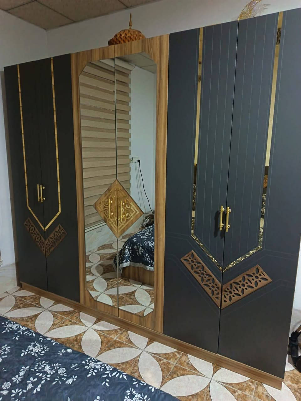 غرفة نوم للبيع بداعي السفر..


**إذا كنت صاحب هذا الإعلان وتريد حذفه لأي سبب، رجاءا أرسل رسالة إلى الدعم الفني**