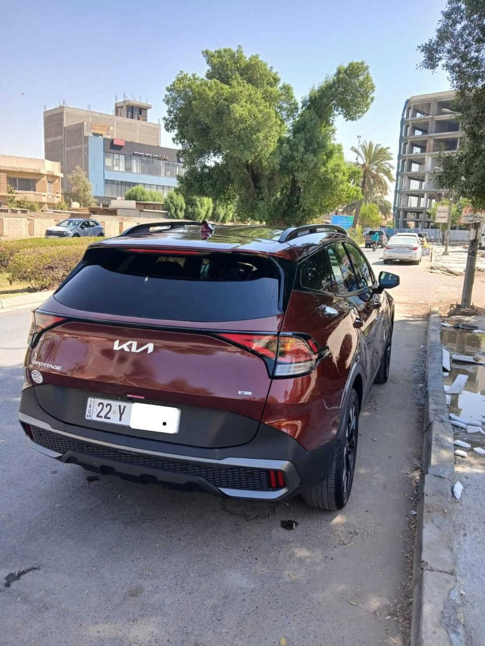 كيا سبورتج 2024  X-line رقم أربيل دخول و ترقيم جديد شهر ال 8
سيارة باسمي (وكالة او تحويل )

ماشية 33 mi 
  وارد أمريكي حادث  امامي دعامية  وقبق الجنطه كلير امريكا  ،  بنيد نفسه مرجع 
ايرباك دركه فقط ومرجع بلادي 
 مواصفاتها
 محرك 2500 
بصمة : تشغيل - ابواب -
 شاشة كبيرة متصل  دجتل كامل 
كيجات الكترونية متغيرة حسب الوضعيات انظمة القيادة : سبورت - سمارت - 
الاضواء ترحيب عند الاقتراب مع ترحيب داخلي عند الصعود او المغادرة
. شحن وايرليس
هيتر امامي بلكشنات
 منافذ تايب سي عدد 3 / 2 في الكشنات ومنفذ يو اس بي ومنفذ جداحة
هاند بريك بصمة
 اوتو هولد
. فول رادارات امامية وخلفية وجانبية
مانع اصطدام امامي - خلفي وحساسات
 تحديد مسار ذكي
 قيادة أليه ذكية
إطفاء ذاتي عند التوقف 
نضام نزول المنحدرات 
 نقطة عمياء
 كروز سرعة. تدفئه كشنات 
كشن السائق كهربائيّ 
 اشاير بالمري
 تشغيل عن بعد 
بصمه عدد 2 
شاشة لمس متغيرة لتحكم ب الميديا او لتبريد
. ستيرن فول تحكمات
وبعد بيها مواصفات 
بسعر جداً مناسب للاستفسار  ‭0775 850 6059‬
اتصال فقط مكلف بالنشر
