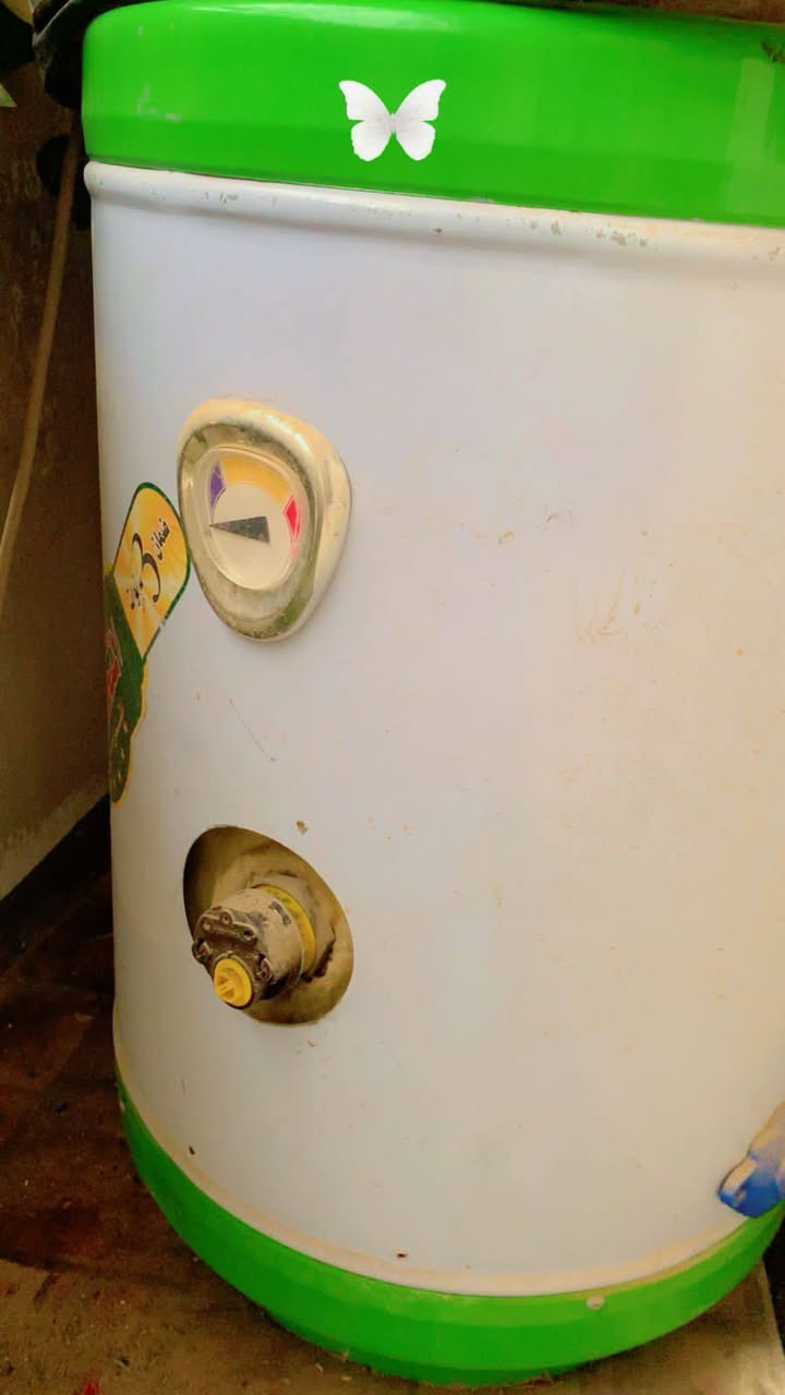 خويه 80 لترعندي هذا سخان اخذته. جديد قبل 3 اشهر بي ماشديته عنوان بسمايه بغداد سعر 80


**إذا كنت صاحب هذا الإعلان وتريد حذفه لأي سبب، رجاءا أرسل رسالة إلى الدعم الفني**