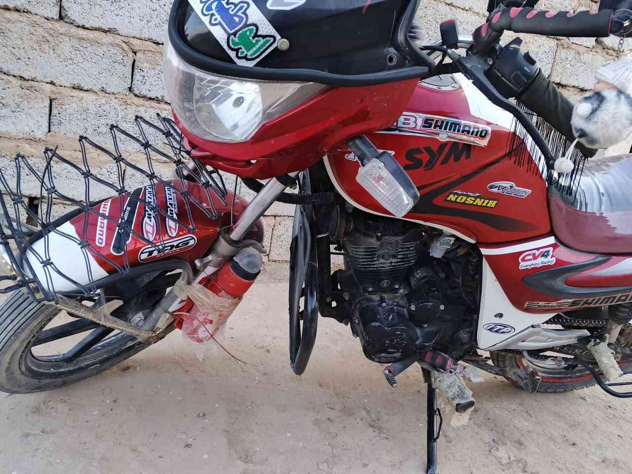 ماطور سايم موديل 16 مكمرك وكامل ونضافه جدامك بل صور كله شغال ومكفول من كلشي  بعض تفاصيل خاص مكان جزيره الكرمه


**إذا كنت صاحب هذا الإعلان وتريد حذفه لأي سبب، رجاءا أرسل رسالة إلى الدعم الفني**