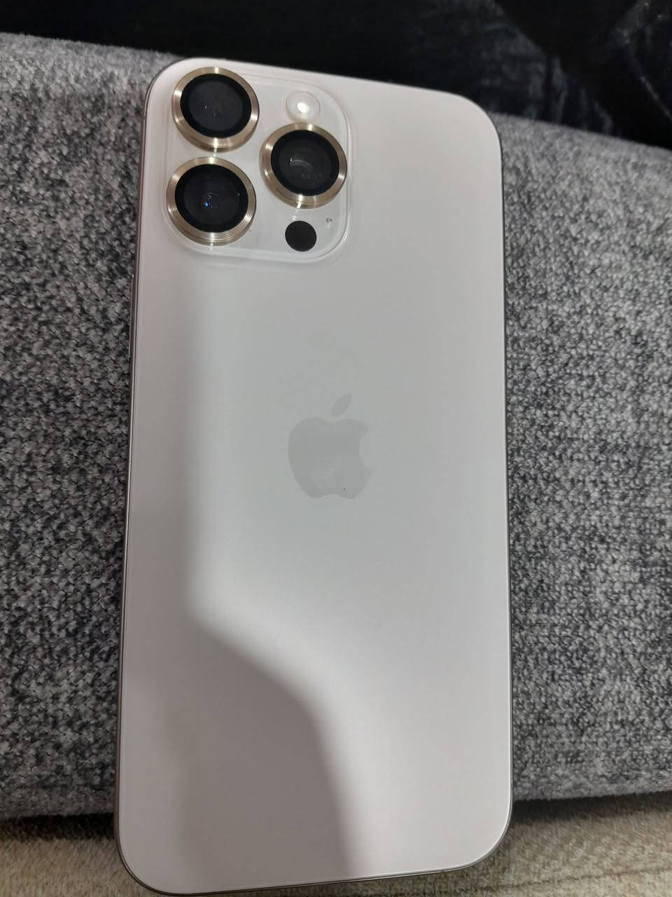 السلام عليكم ايفون 16 برو ماكس ذاكرة 256 
بطارية 95 مكفول نموذج m من كلشي نضافة 100/100
 شخط مابي السعر 1375كربلاء طويريج
واتساب فقط ***********
