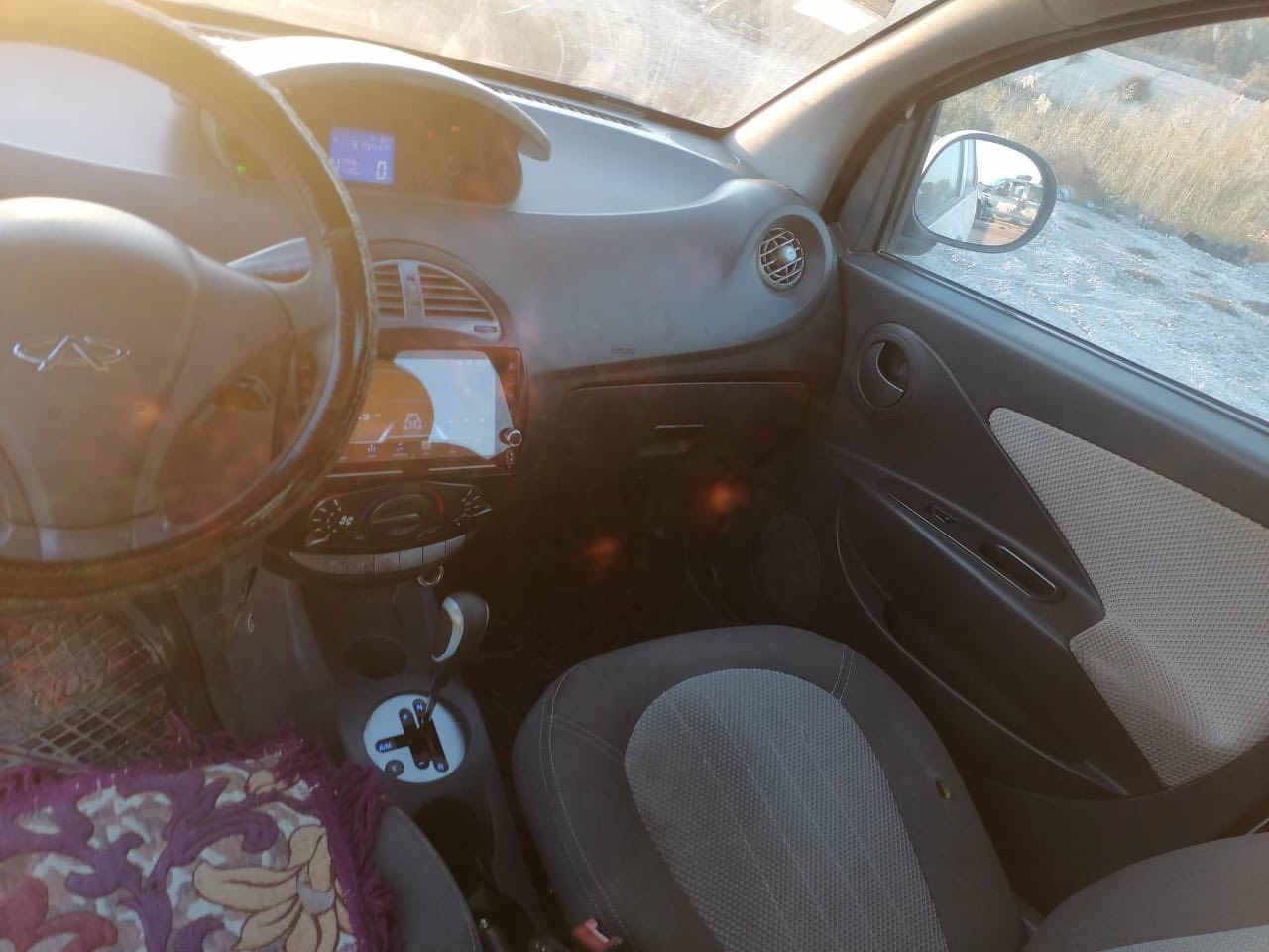 السلام عليكم للبيع شيري x1 موديل ٢٠١٤ بدون تسجيل  معاملة موجودة كاملة بدون ارقام دخول رسمي ابيع على وضعها مكفولة بدون صبغ بحالة جيدة جدا محرك ١٤٠٠ السعر 28 $ ورقة مع مجال بسيط العنوان /النجف الاشرف ***********
