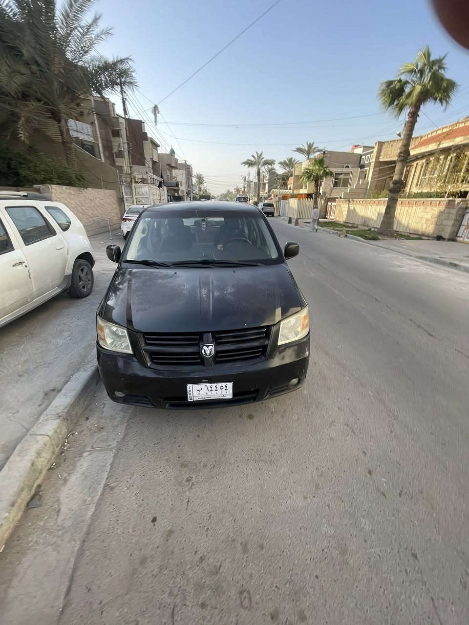 السلام عليكم
دوج كرفان ٢٠٠٩ 
رقم بغداد بااسمي 
محرك ٣٣٠٠ 
ماشيه ٩٦٠٠٠ كلين 
بعض جراد صندوق وبنيد 
قابله زايدة  
تحويل ثاني يوم 
تبريد ثلاث قطع 
ابواب سياره كهرباء 
وجام كهرباء + صندوق كهرباء 
تخم تاير كوري
مطلوب 105$
رقم صاحب سياره هاتف شخصي 
***********
