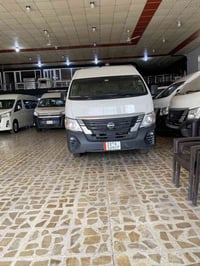 نيسان  موديل ٢٠٢٤ ماشيه ٦٥٠٠٠ ٠٧٥١٨٤٢٨٦٦٣