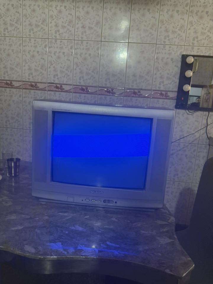 تلفزيونات قديمة للبيع شغالات جدد . مكان بغداد البياع .


**إذا كنت صاحب هذا الإعلان وتريد حذفه لأي سبب، رجاءا أرسل رسالة إلى الدعم الفني**