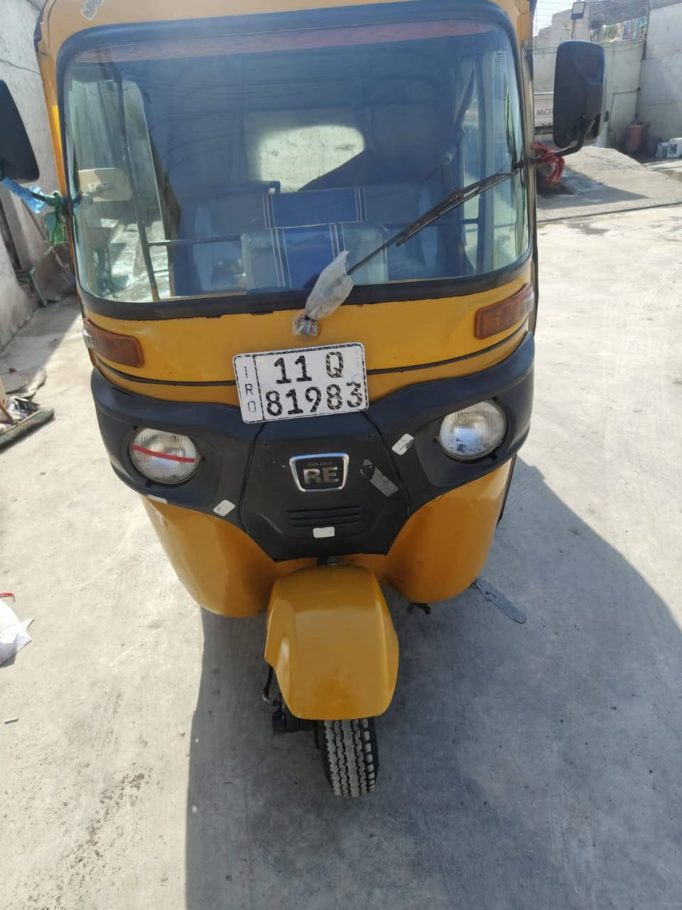 سلام عليكم تكتك موديل 20 شهر العاشر سنويه وارقام انگليزي بأسمي تحويل ثاني يوم گشر لاصبغ ولاضربه حار تعمير الدوس فقط مكينه كير اكسل مكفول من التنقيص والتبخير تخم تاير جبلي العنوان بغداد العماري قطاع 6 خاص ماموجود اتصل فقط رقم الموبايل ***********
