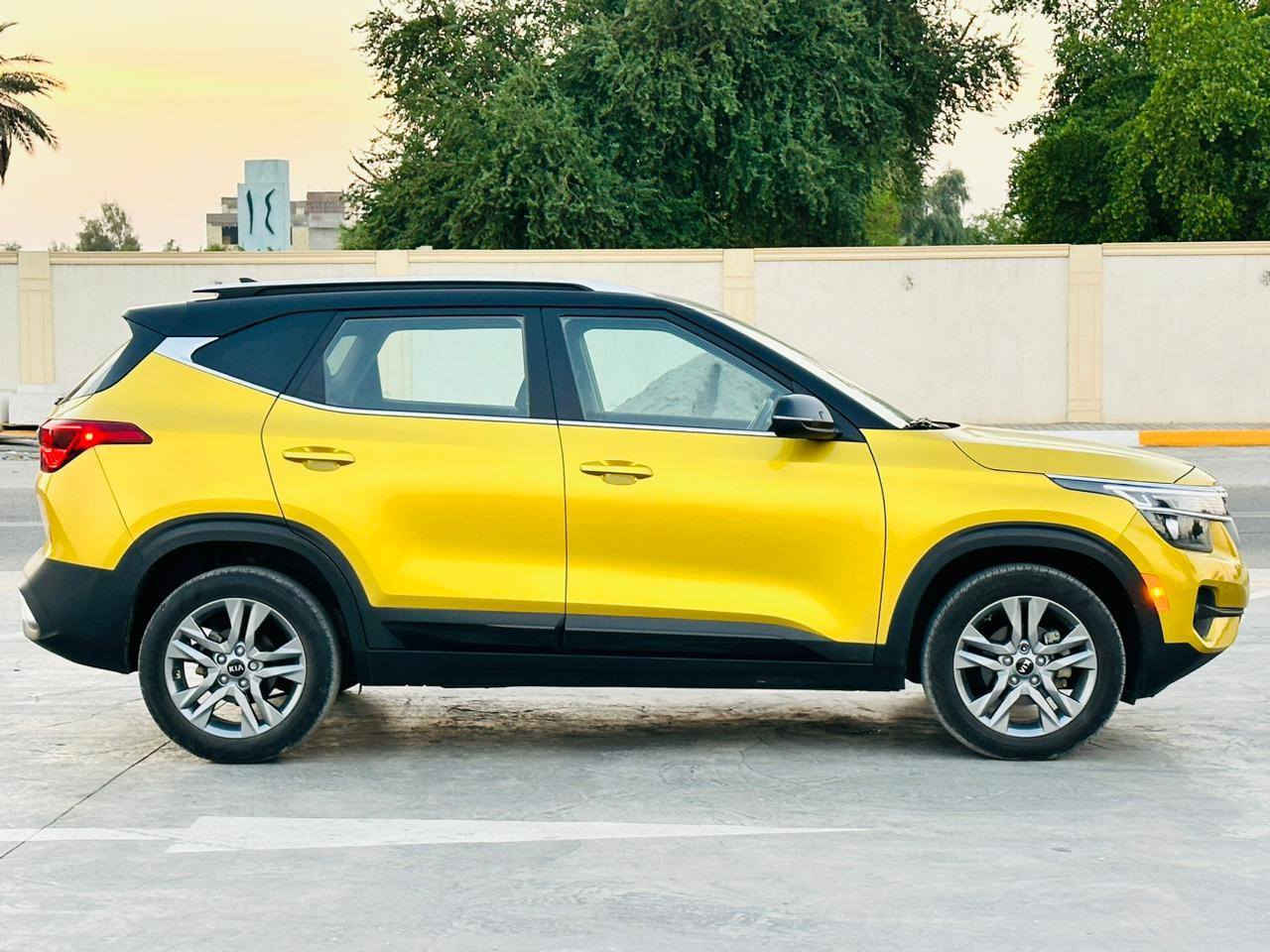 السلام عليكم 
كيا سيلتوس 2021 لون ذهبي 
محرك 2000 دوش ماشية 76 ميل 
صور السونار موجوده 👇
السعر 139 وبيه مجال بسيط 
للاستفسار ***********
