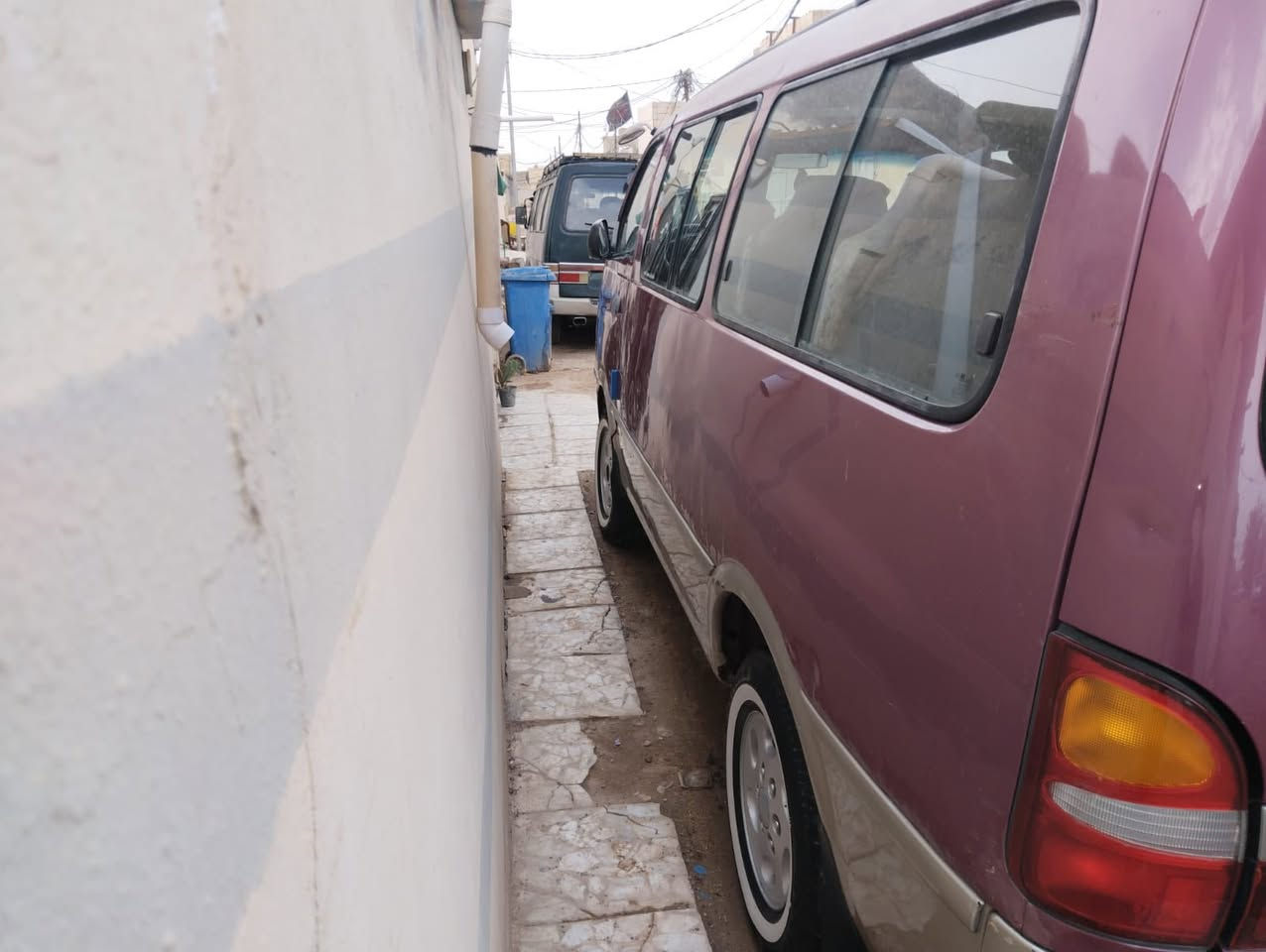 السلام عليكم كيه بريجو مديل٩٦سياره مكفوله مكينه وكير شواصي اكسن سياره كلهه جديد مكاني نجف ***********سياره بيهه ٣عكل اصليات
