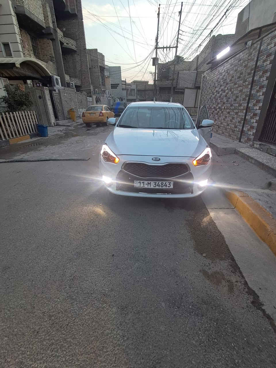 كيا كادنزا  2013 صبغ جاملغ امامي جهه اليمنه مكينه٢٤٠٠ العنوان  بغداد بلديات  ***********  السعر١٢٨

