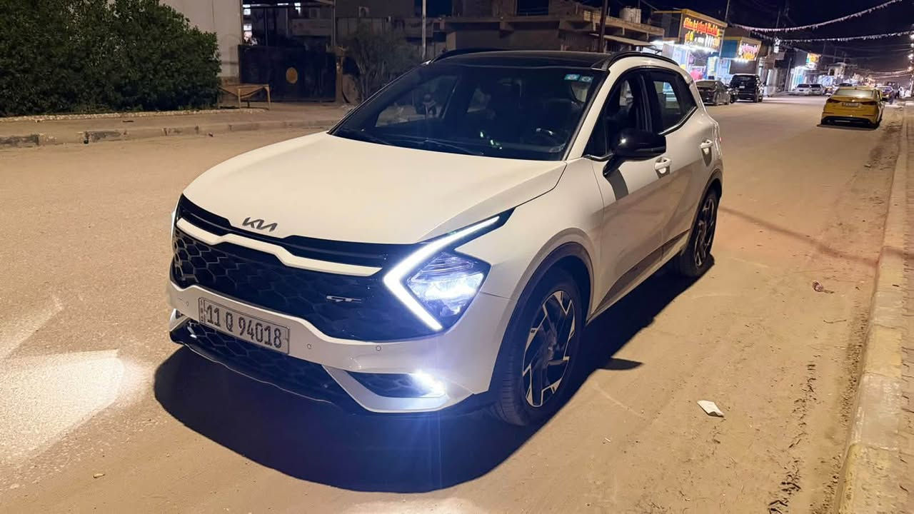 سبورتج 2023 
رقم بغداد 
فول مواصافات فئة GT
خليجي محرك 2000 دوش 
مكفولة 
فتحة سقف بانوراما 
كشنات جلد
تدفئة كشنات 
تدفئة ستيرن 
شاشة عدادات متصل 
ماشية 23 الف فقط
صندوك كهرباء 
لد امامي وخلفي 
ويل رياضي حجم 19
شاحن لاسلكي 
حساسات امامية وخلفية 
نظام توقف الطوارئ
سعرها 225 وبيها مجال بسيط 
للاستفسار ***********
