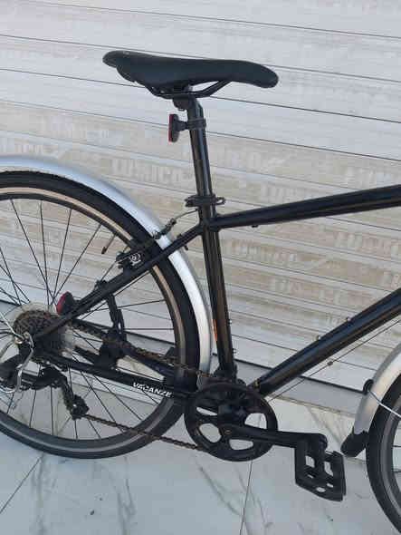 NESTO   2021
بالة ياباني حجم 28 / C700
فول المنيوم 
قياس الفريم M 44
واقيات بلاستك ضد الكسر
SHIMANO 7 SPEED
ويالة طبقتين والامامي ماكنيت panasonic led بالاستيرن
السعر 200  الف 
نظيف وجاهز مناسب للمسافات المتوسطة داخل المدينة
   ✈يوجد توصيل لجميع المحافضات ✈
كركوك مدخل سايدين حي الاسرى والمفقودين 
معرض ابو شيفان ( *********** )
