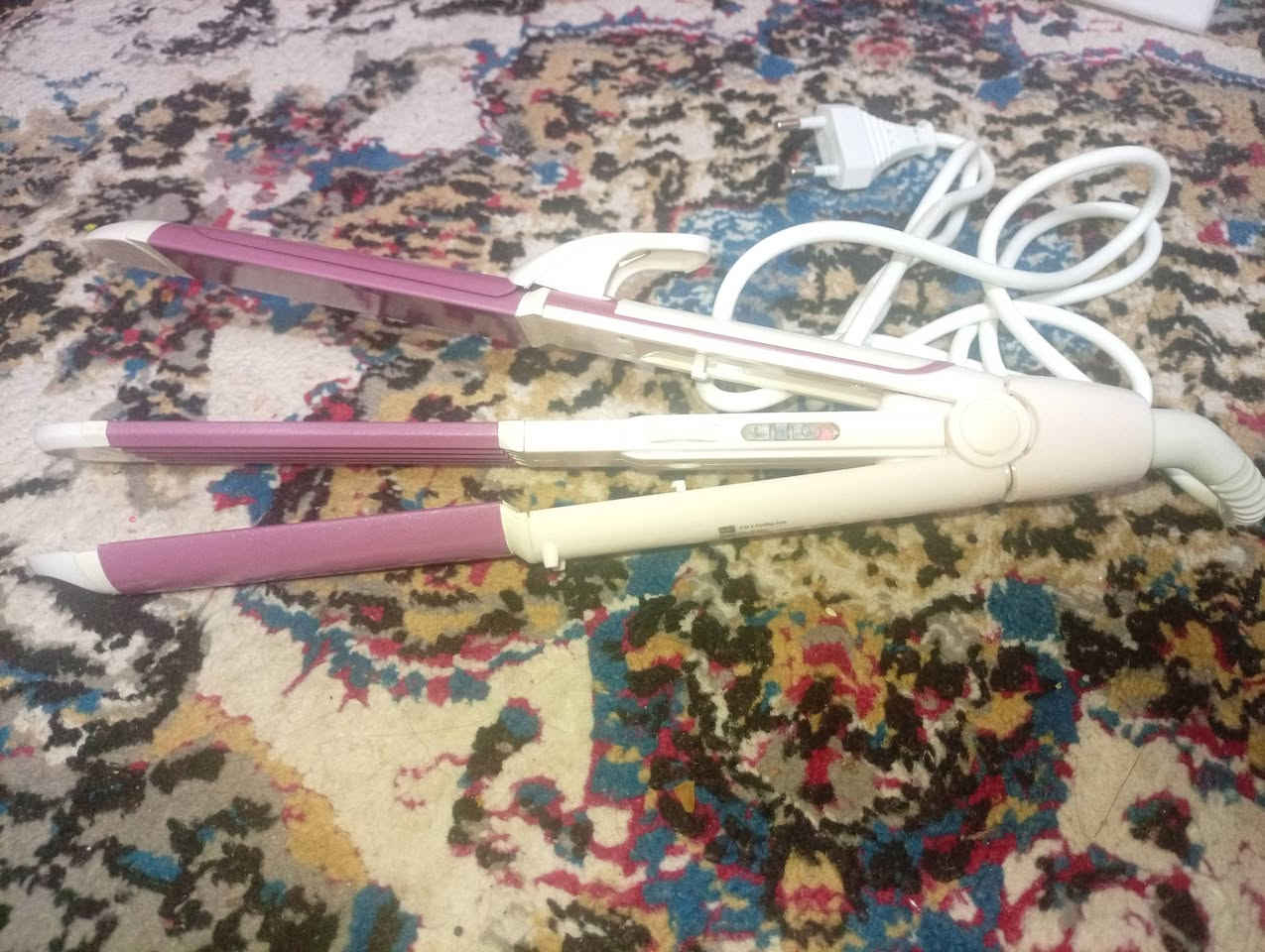 كاويه مال الشعر ثلاث قطع كبس وتسريح ولف السعر 25الف


**إذا كنت صاحب هذا الإعلان وتريد حذفه لأي سبب، رجاءا أرسل رسالة إلى الدعم الفني**