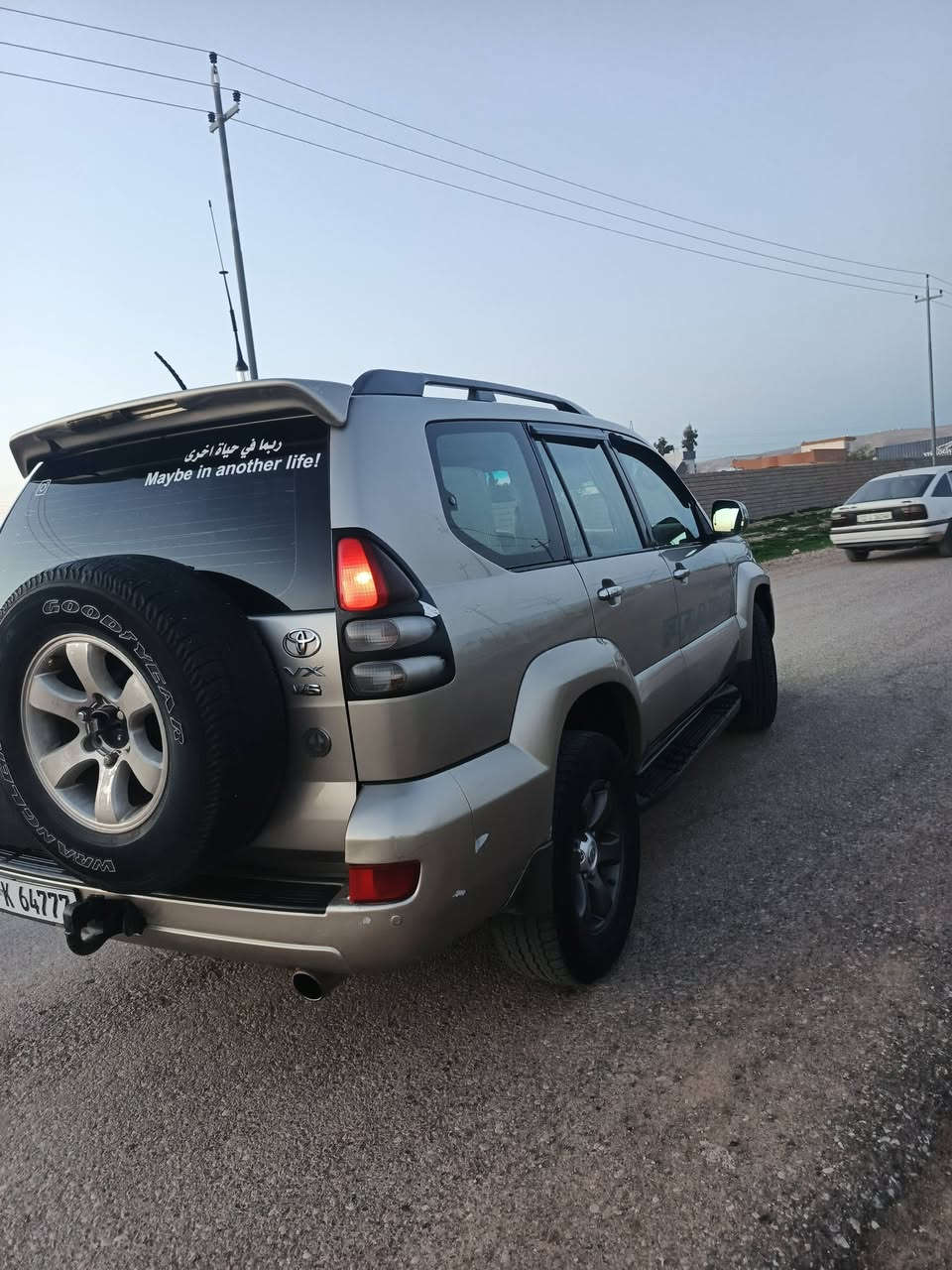 برادو ٢٠٠٤
محرك ٦ غاز و بانزين
دبل تانكي 
بدون صبغ فقط بنيد جمالية 
نضافه كدام عينك 
رقم وسنويه جديد 
سياره ب اسمي 
سعرها ١٤٠$ وبي مجال 
مكان موصل بعشيقة 
رقم 
***********
***********
